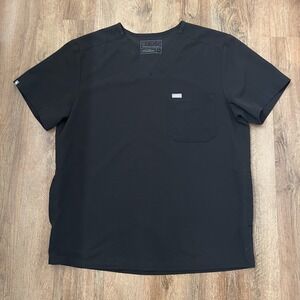 FIGS Technical Collection 3 Pocket
Black Scrub Top TM3000 Size Large